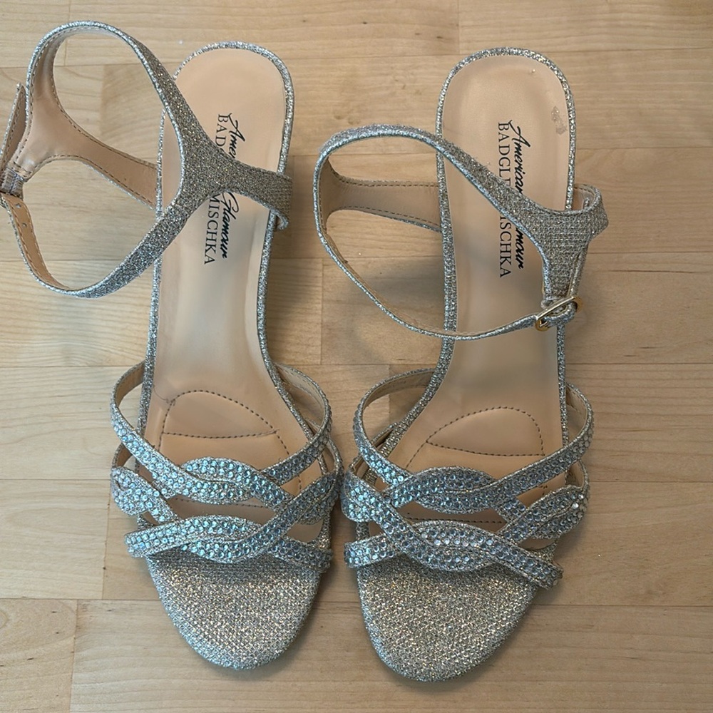 American Glamour Badgley Mischka Womens Xabrina Heeled Sandals size 8
